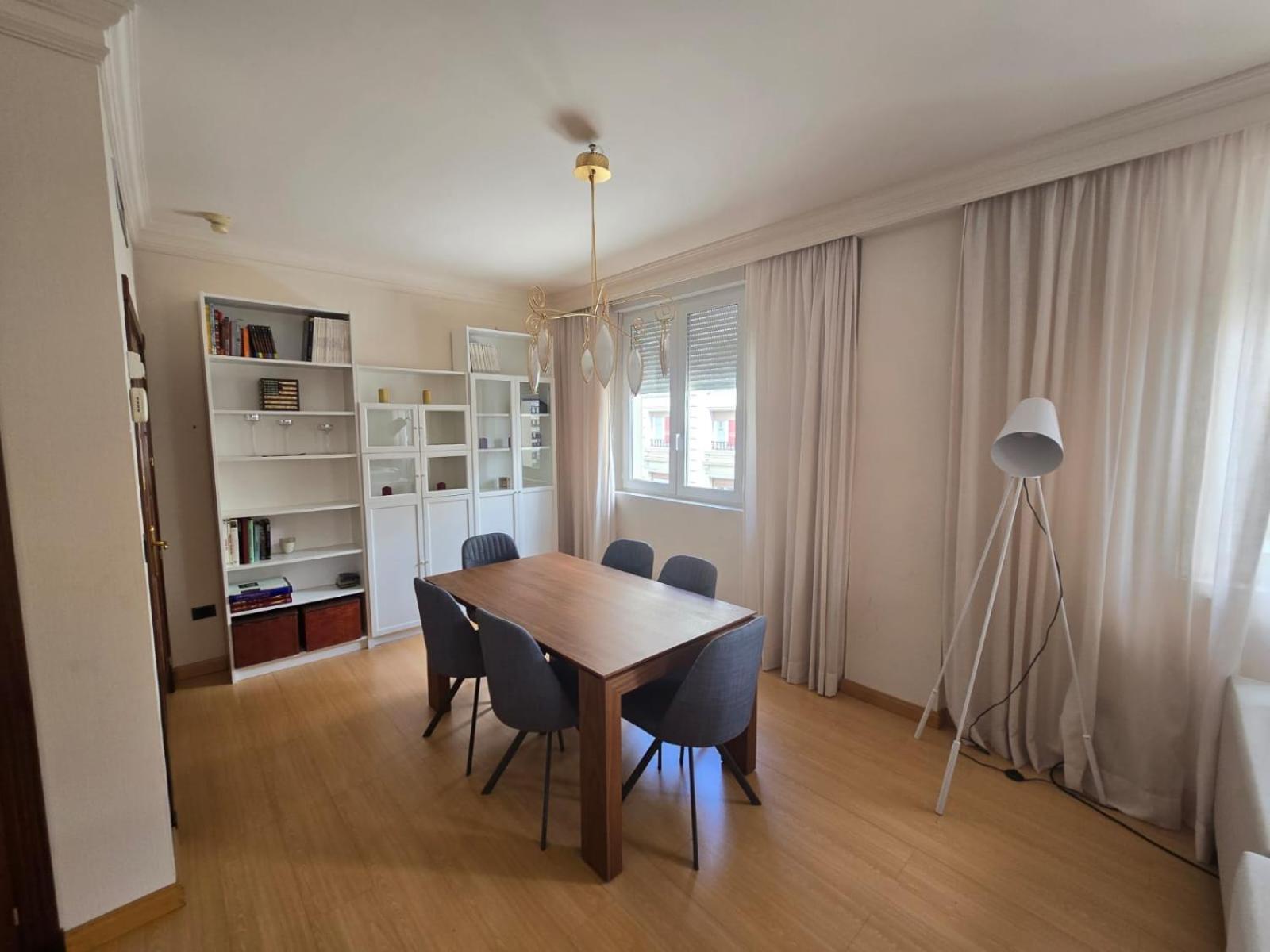 Lyrioshomes Reyes Catolicos Apartament Granada